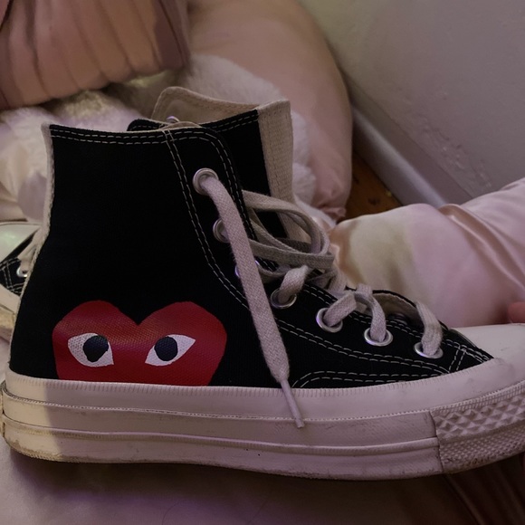 Cutest com de garçon converse sneakers ❤️❤️❤️ - Picture 3 of 3